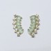 Brinco dourado ear cuff com pedras coloridas